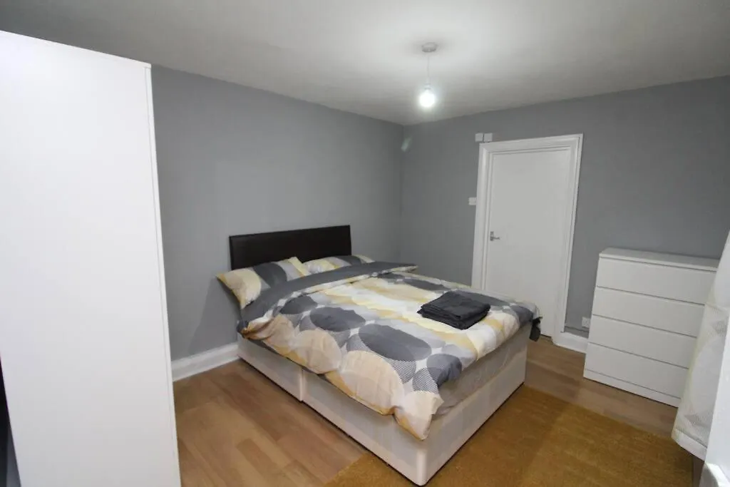Appartamento Modern 2 Bed Close To City Londra Regno Unito
